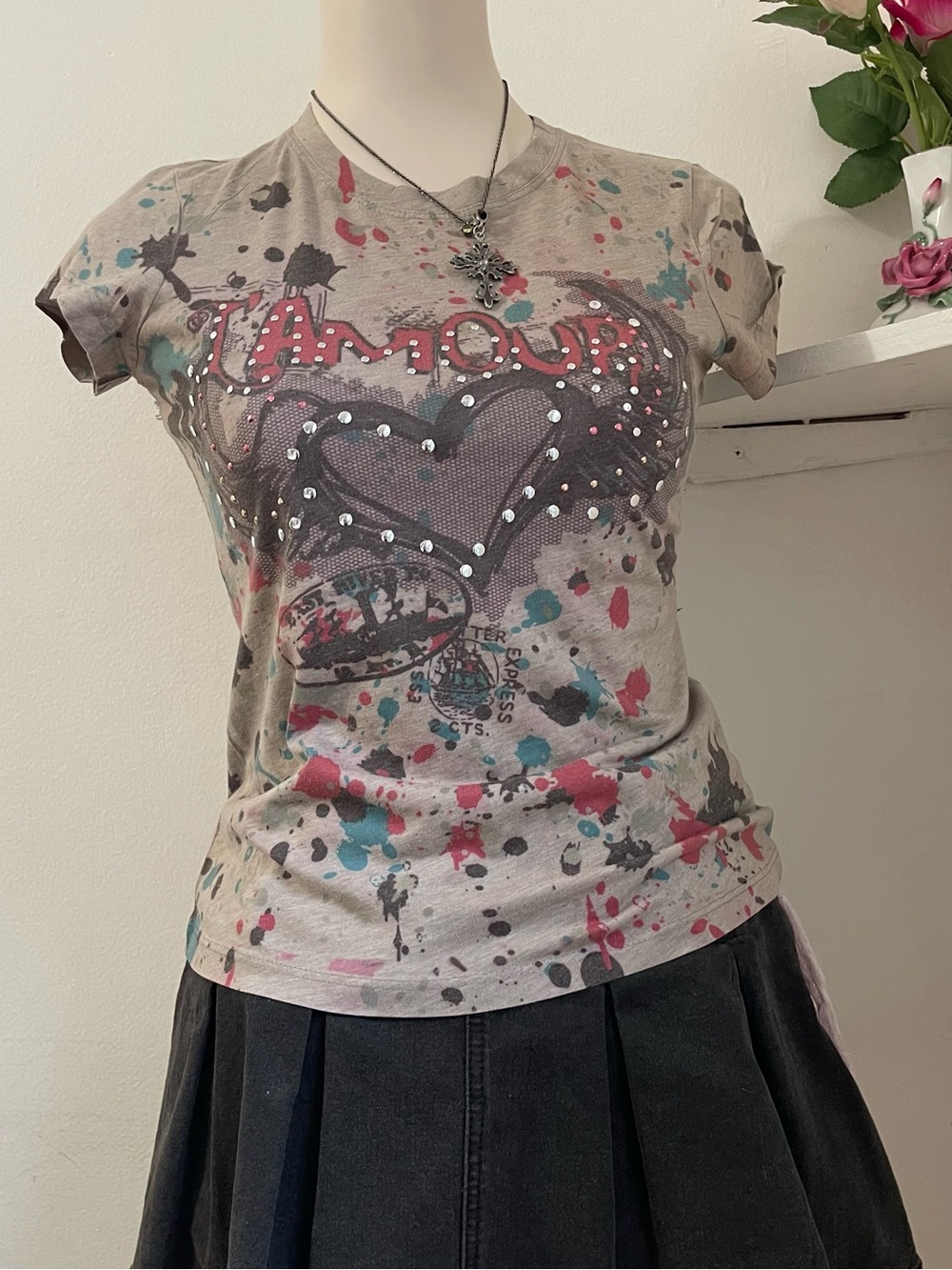 L'Amour Tan Short Sleeve Tee with Teal and Pink Paint-Splatter